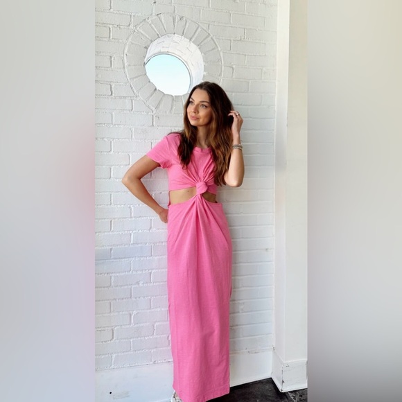 LNA The Mayer T-Shirt Dress Cutouts Knot Pink NWT New Medium - Picture 1 of 11